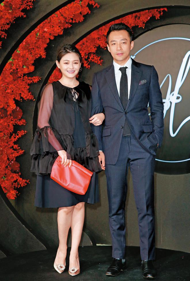 能凑合着过就不要轻易离婚代价太大了CQ9电子游戏大S告诉我们中年夫妻(图3)