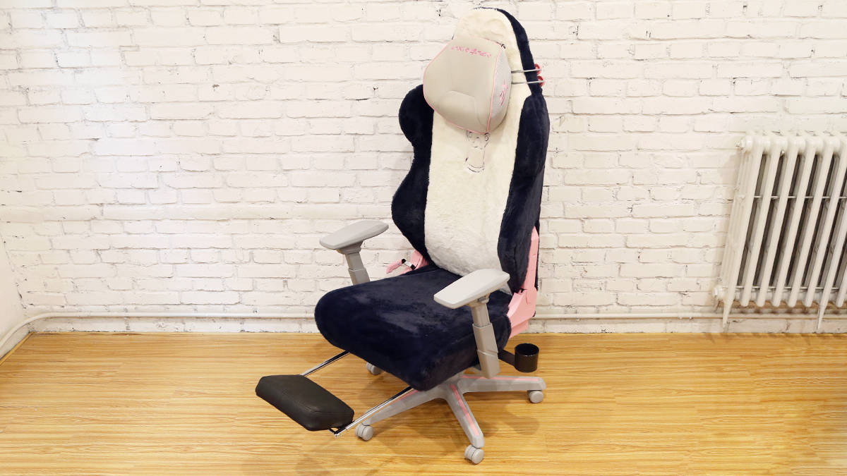 椅了！迪锐克斯AIR电竞网椅评测CQ9电子网站夏天再也不怕坐电竞(图4)