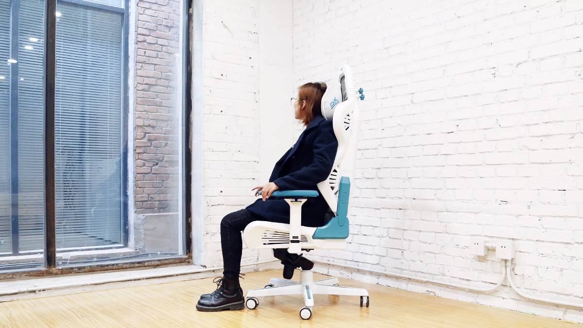 椅了！迪锐克斯AIR电竞网椅评测CQ9电子网站夏天再也不怕坐电竞(图5)