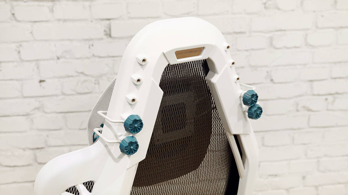 椅了！迪锐克斯AIR电竞网椅评测CQ9电子网站夏天再也不怕坐电竞(图9)